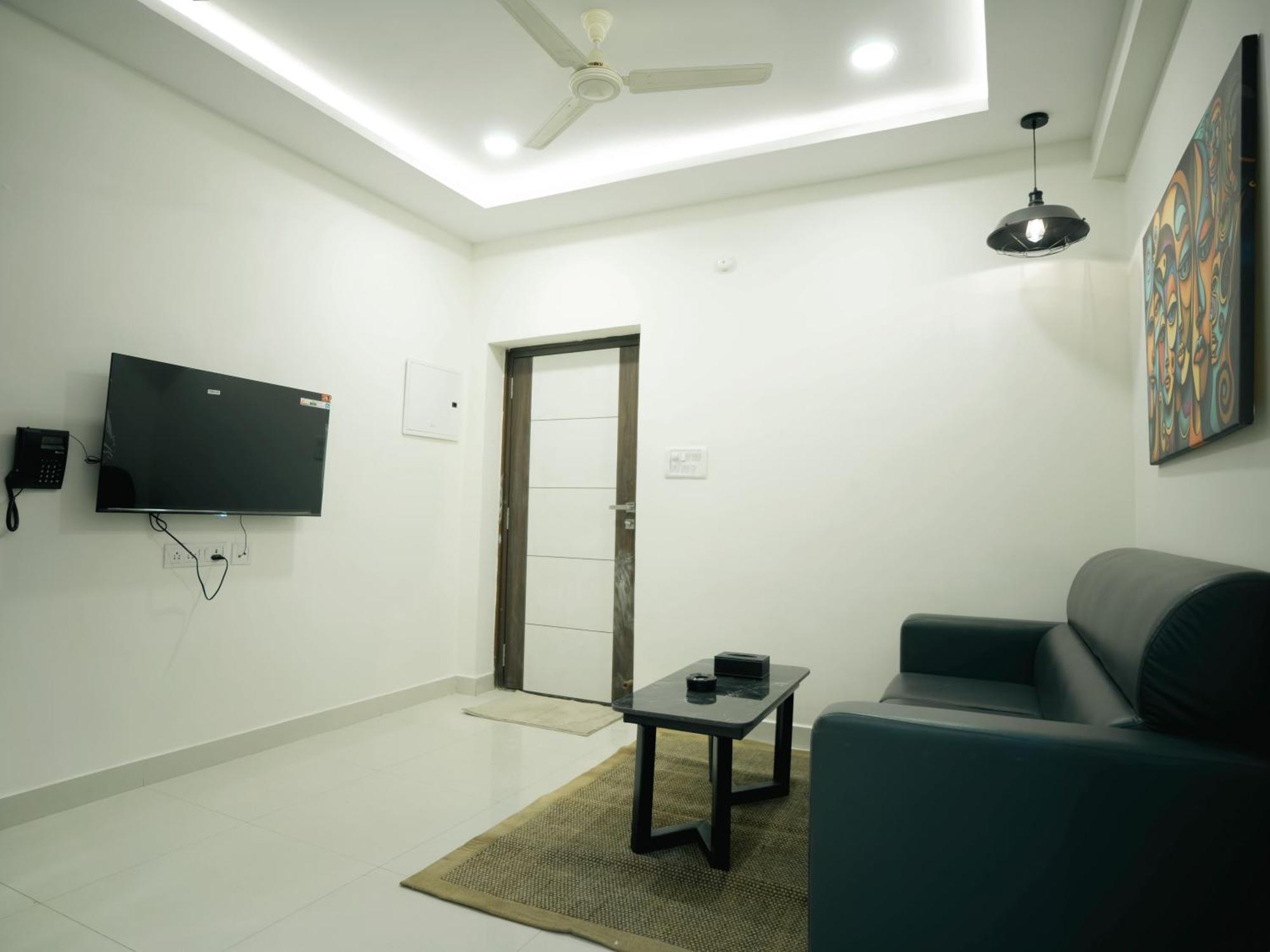 Hotel Euphoria Airport Zone Hyderabad Esterno foto