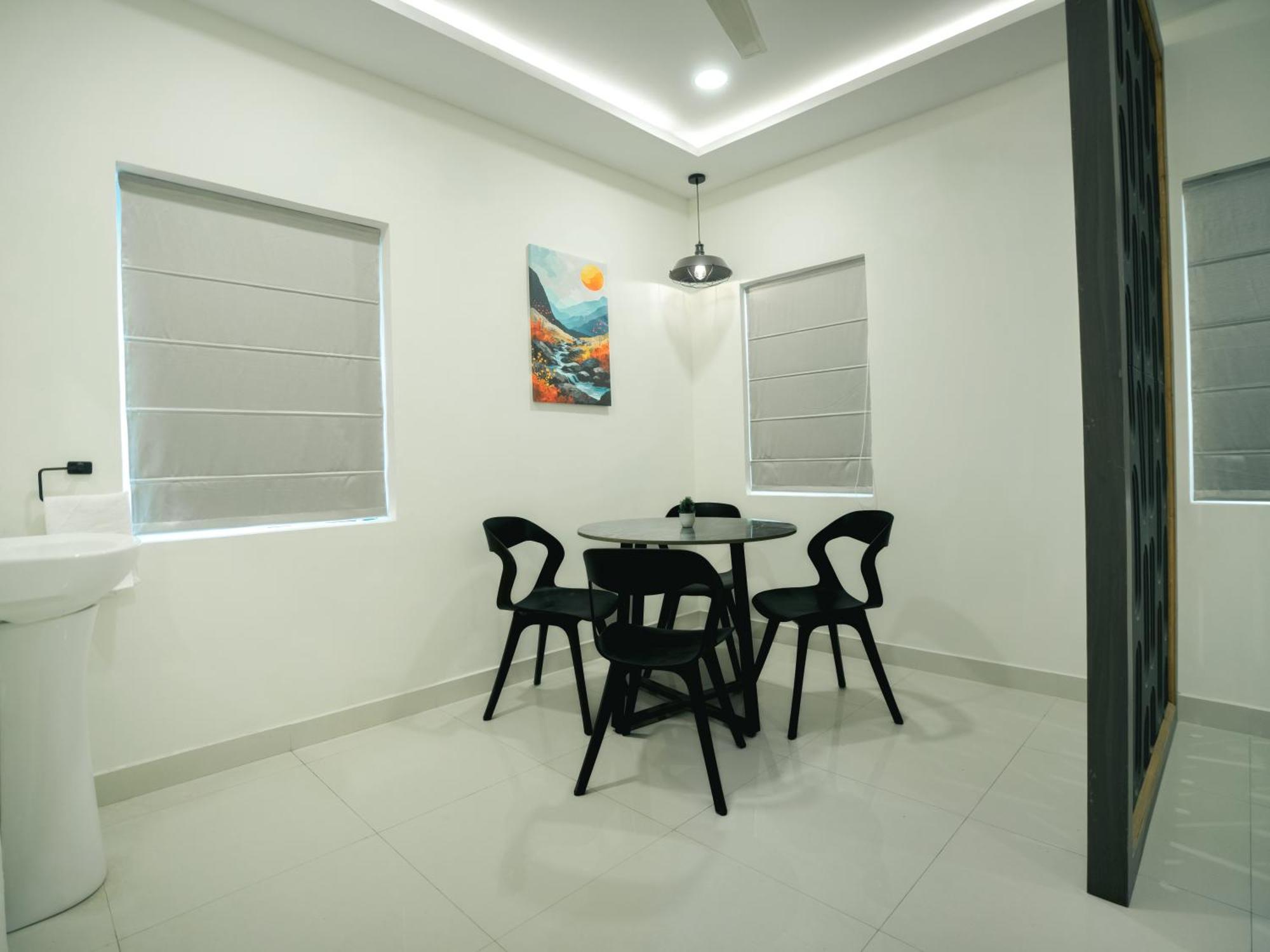 Hotel Euphoria Airport Zone Hyderabad Esterno foto